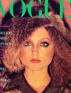 Vintage Vogue magazine covers - wah4mi0ae4yauslife.com - Vintage Vogue UK November 1974.jpg